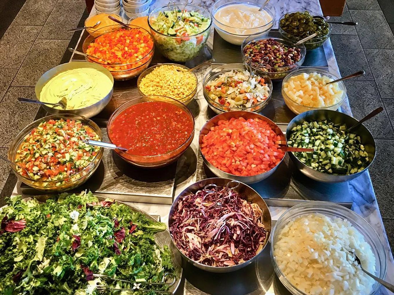 Ormberget Salladsbuffe