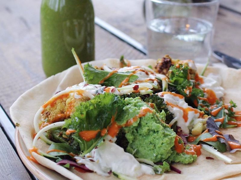 Fresh and healthy salad at Cupture