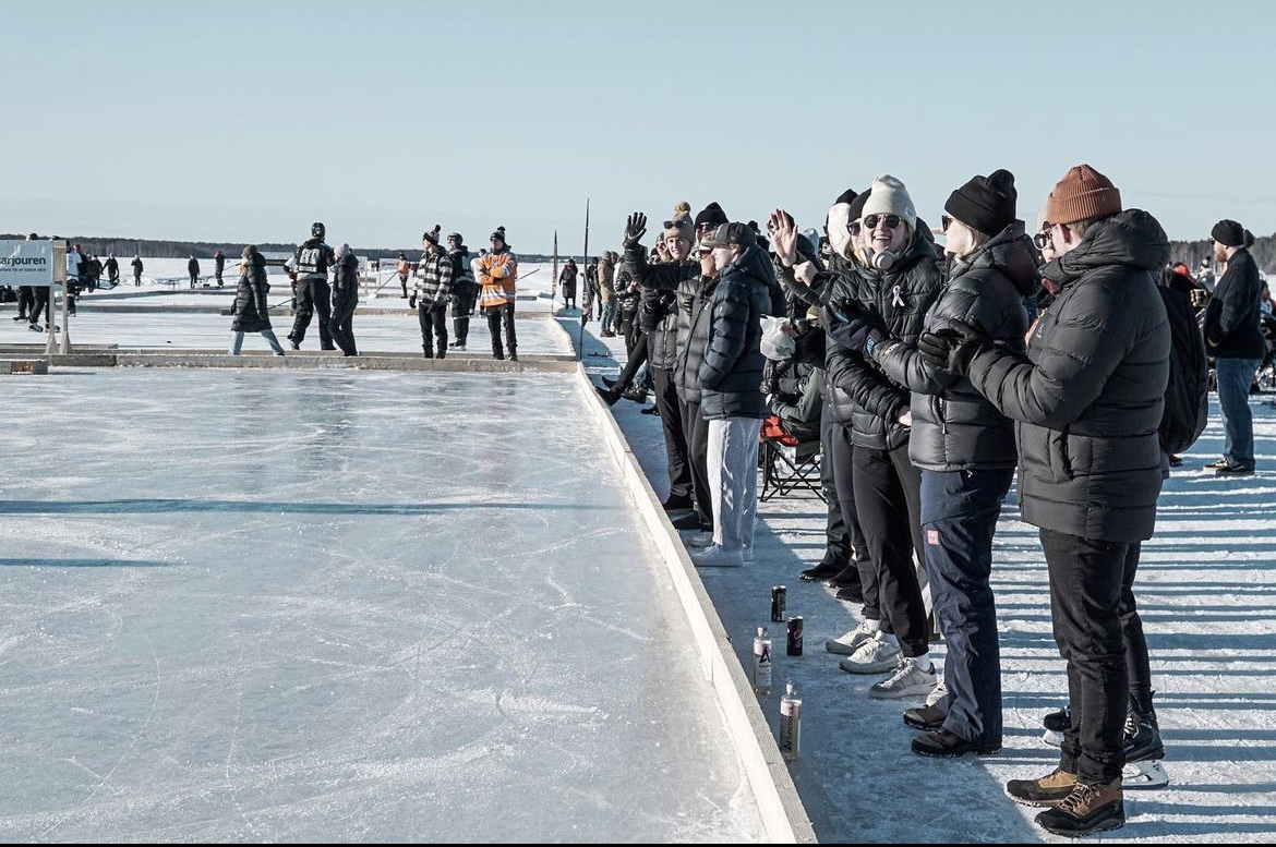 Arctic pond hockey games to Visit Luleå