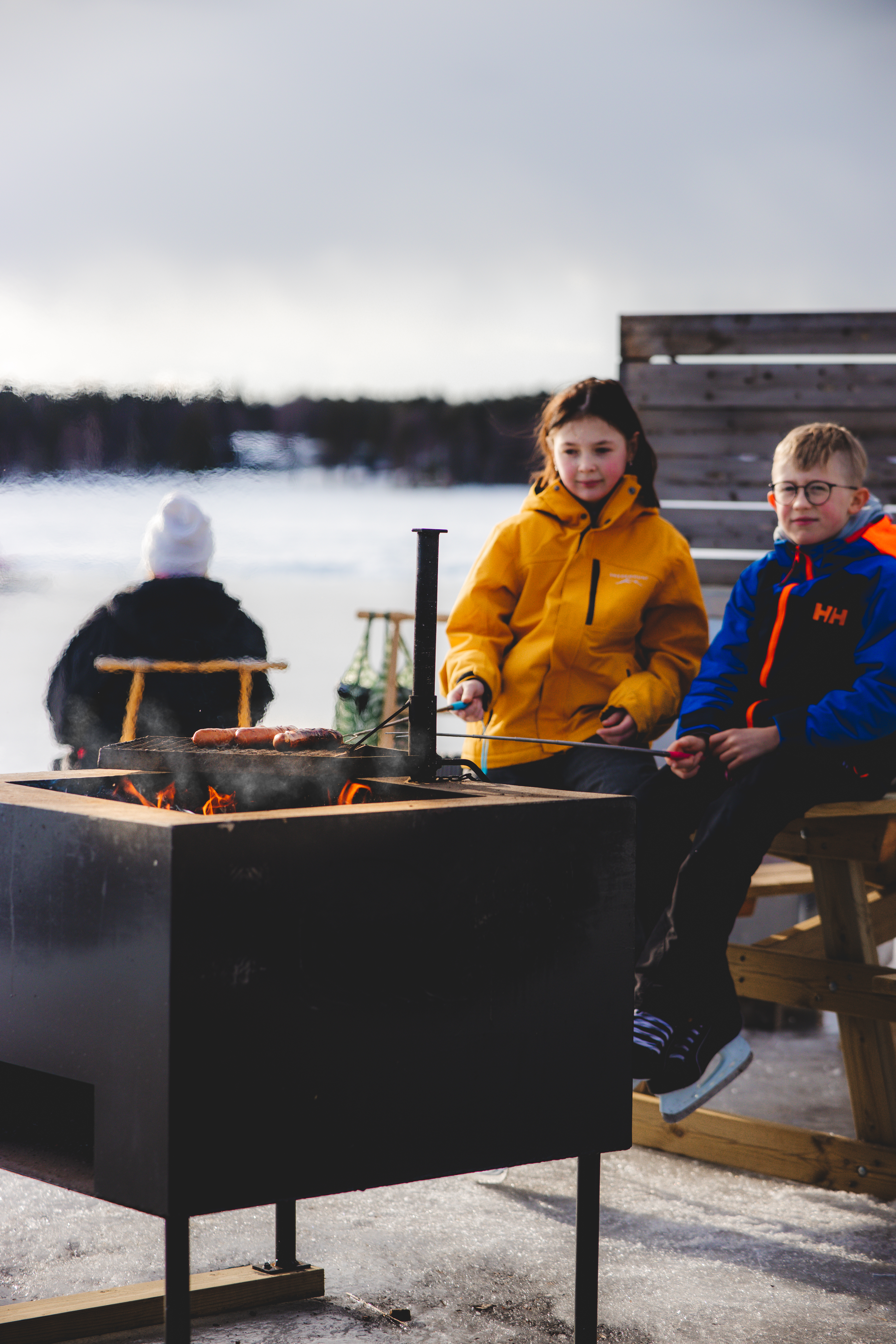 Isbanan Grill Burban Studios